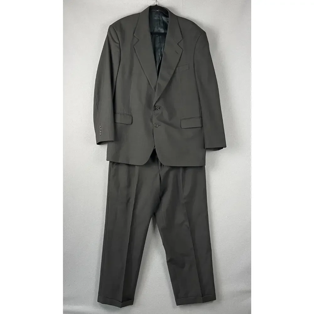 Kilburne and Finch Mens 2 Piece Suit Blazer‎ 43R Brown Gray Plaid Pants 34x28